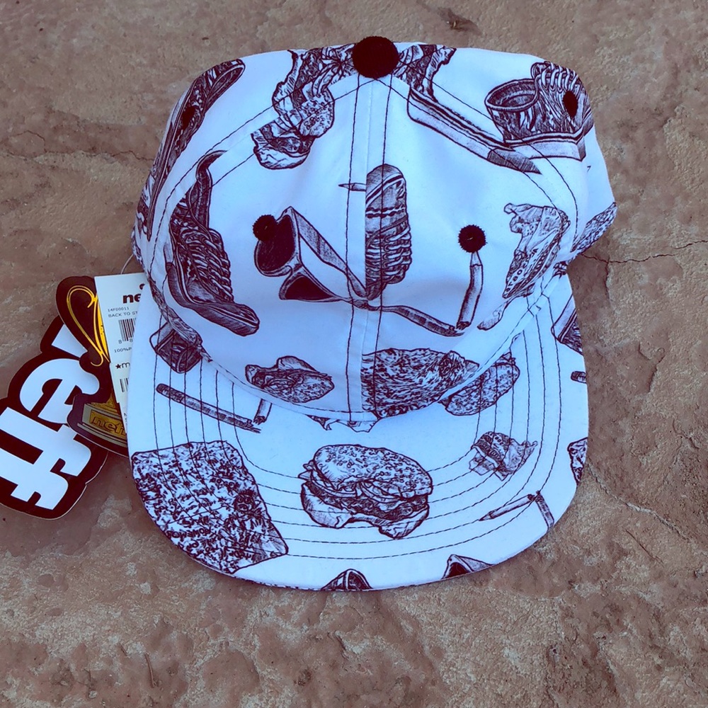 Snap back